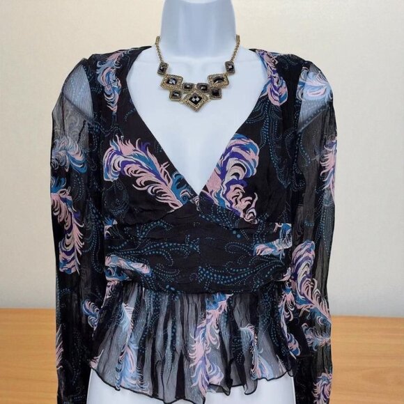 NWT BELLEVUE THE LABEL Zariah V Neck Sheer Black Floral Blouse Top - Picture 2 of 4